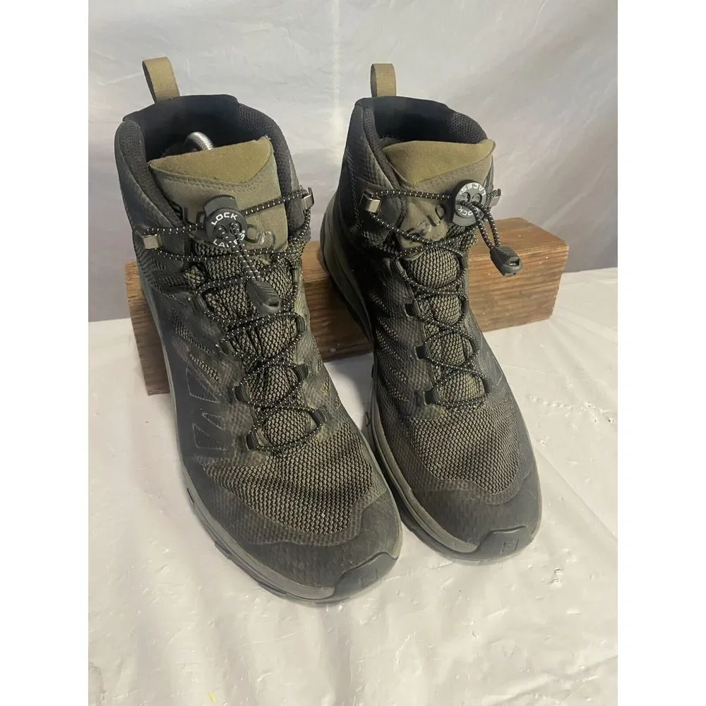Salomon these hiking